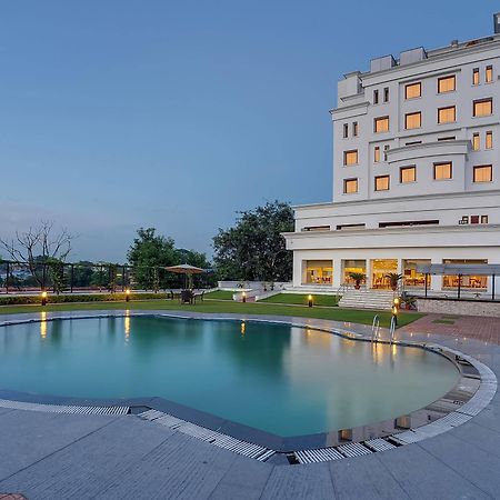 Hotel Royal Sarovar Portico Siliguri Zewnętrze zdjęcie