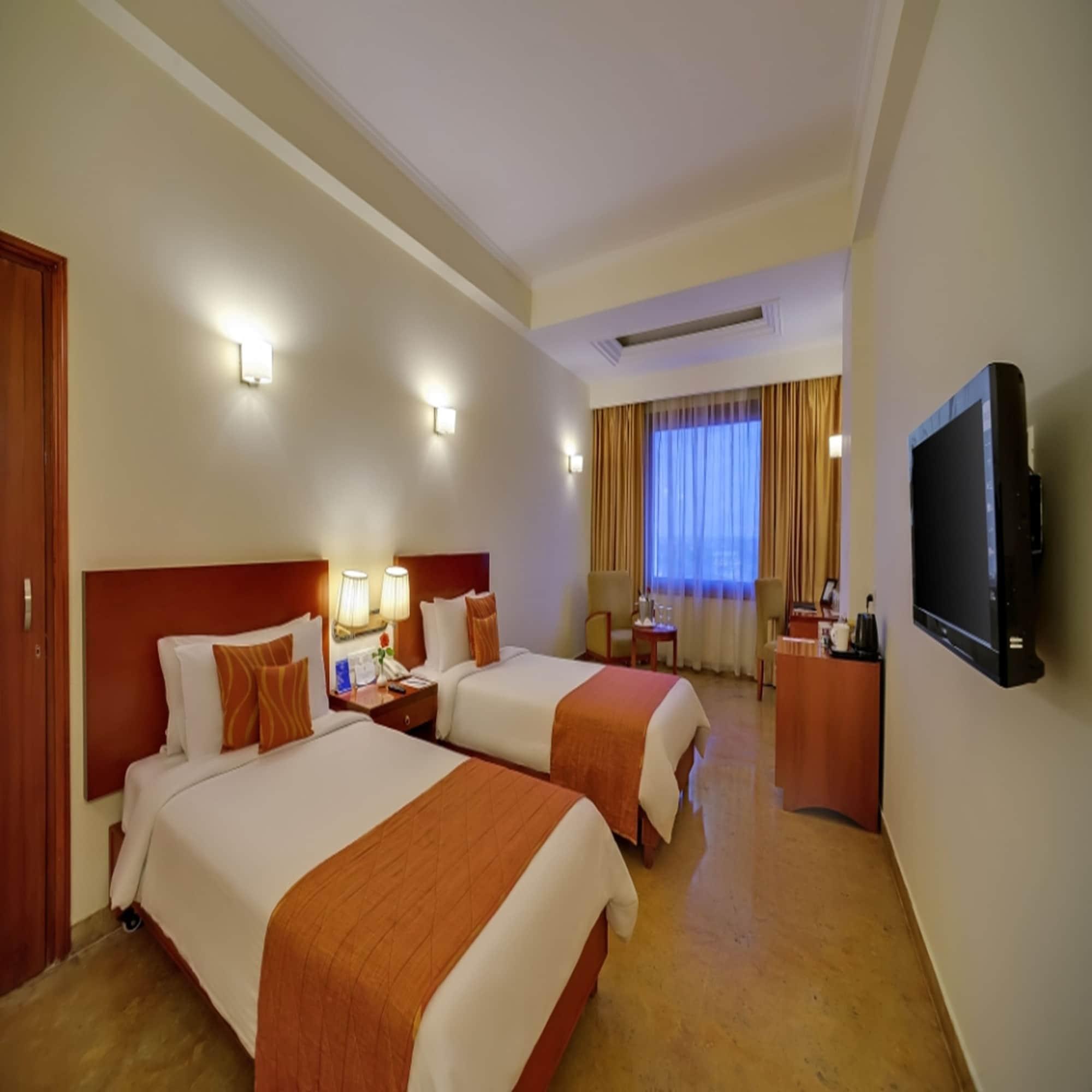 Hotel Royal Sarovar Portico Siliguri Zewnętrze zdjęcie