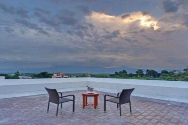 Royal Sarovar Portico Siliguri Zewnętrze zdjęcie